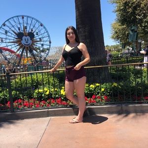 Meet your Posher, Mikaela